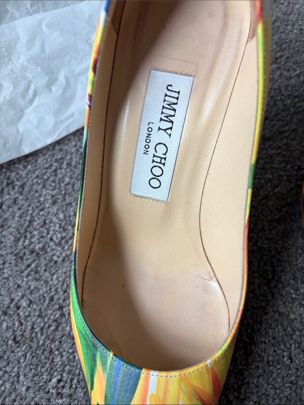 Jimmy Choo Women’s White Multicolor Pointed Toe Pumps - Picture 13 of 13